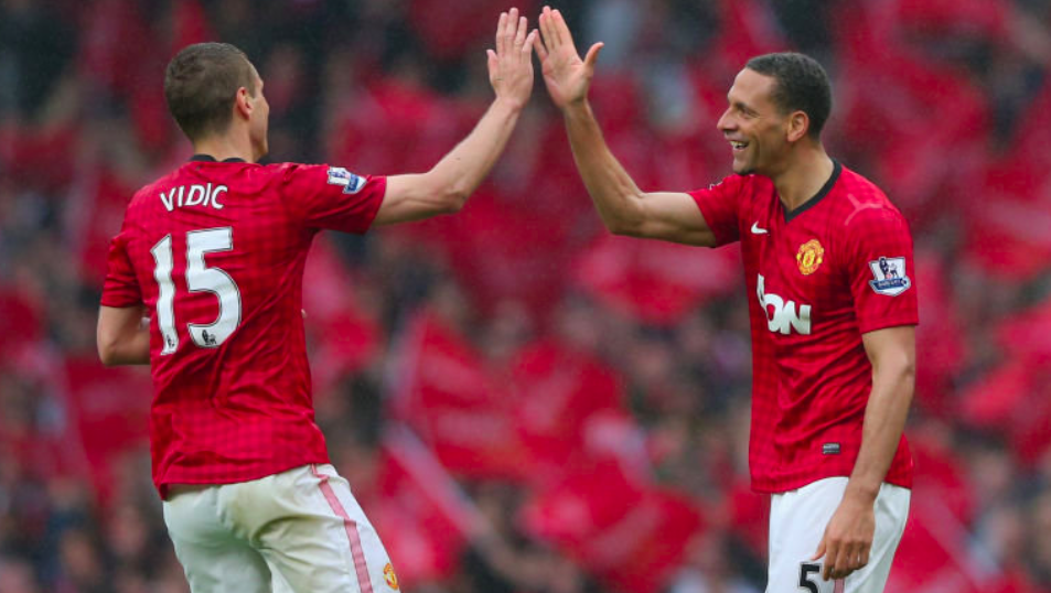 两人都在诠 两人都在诠